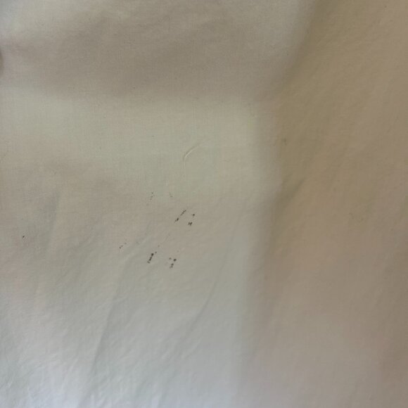 Elegant White Midi Dress - Picture 5 of 5